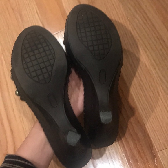 Nicole Brown Slip on Sandals 6 - Picture 4 of 5